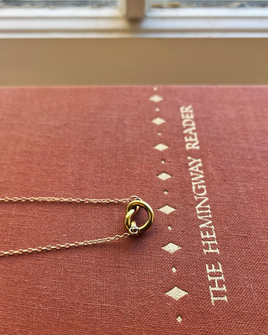 Glimmer: The Knot